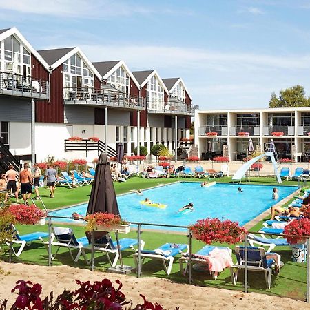5 Person Holiday Home On A Holiday Park In Glesborg Exterior foto